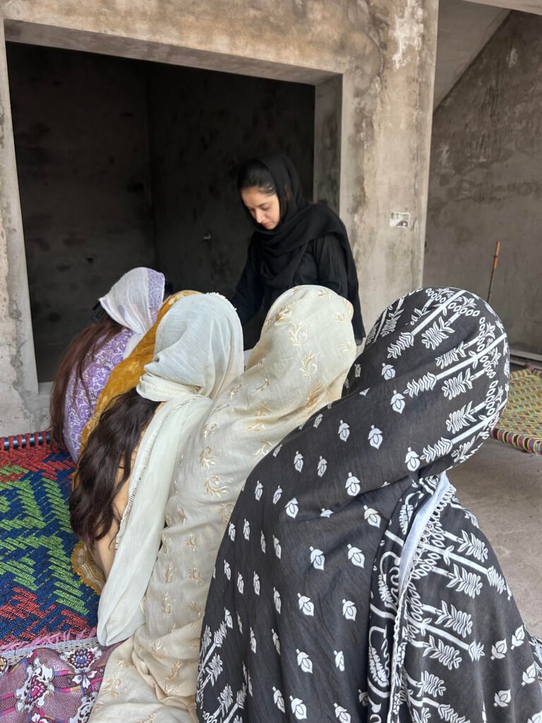 SAAH RISE and Baithak Bring Menstrual Health into the Climate Conversation in Khan Garh unnamed (3)